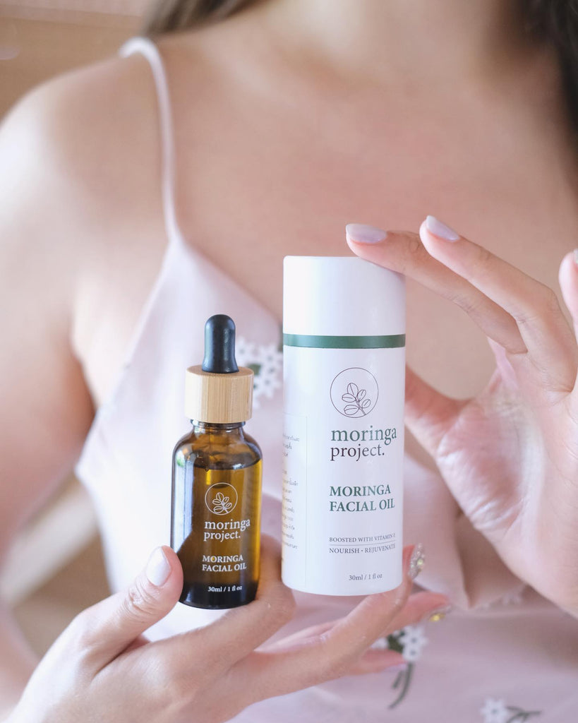 Real Moringa Oil – (30 ml). Organic Natural Facial Oil, made in Thailand by The Moringa Project, 100% Natural Beauty - MIJEP